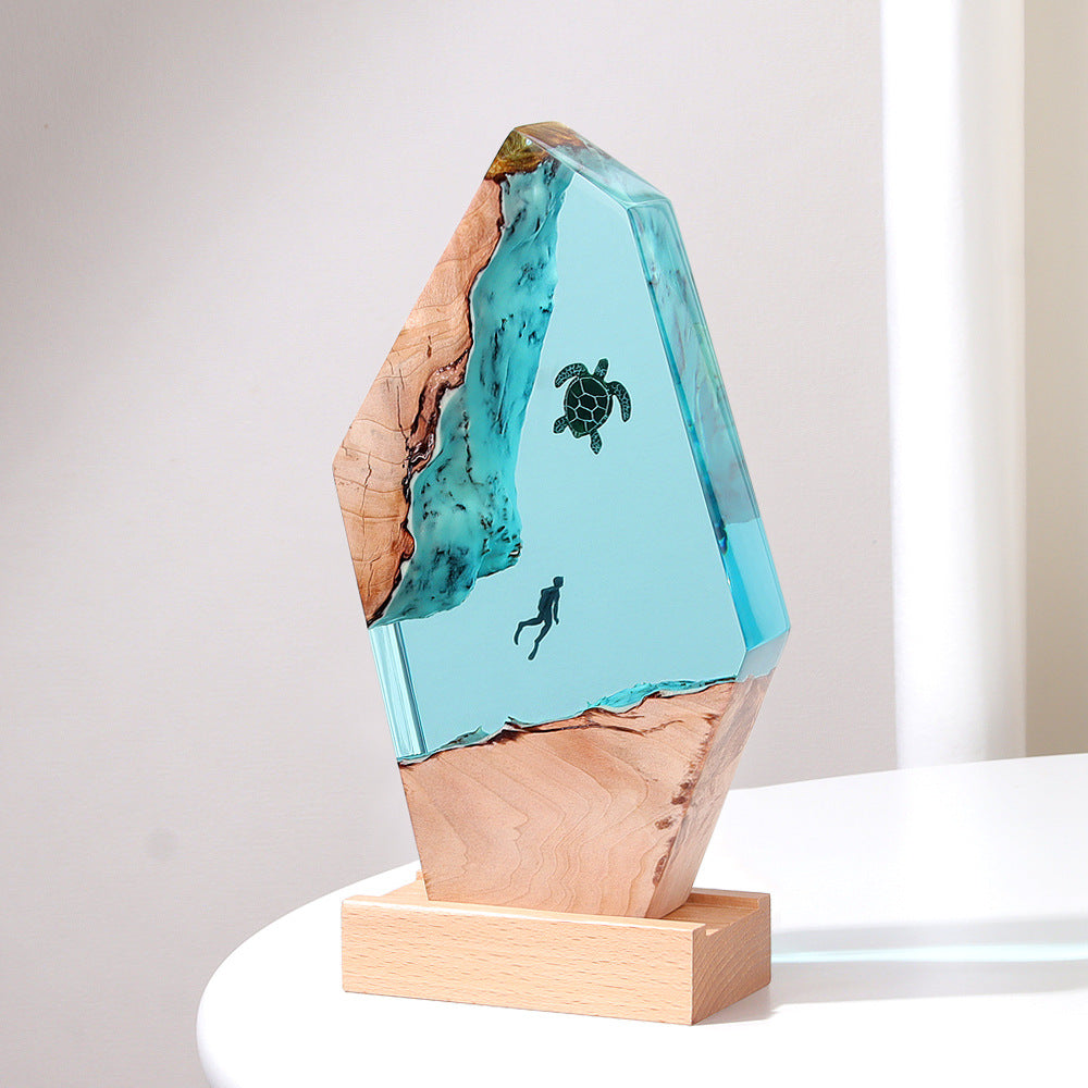 Turtle Diving Solid Wood Resin Light